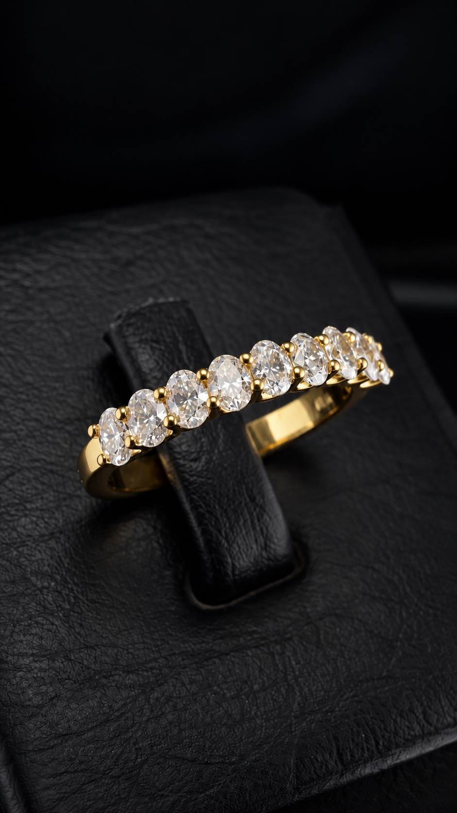 Anillo de oro con Diamantes