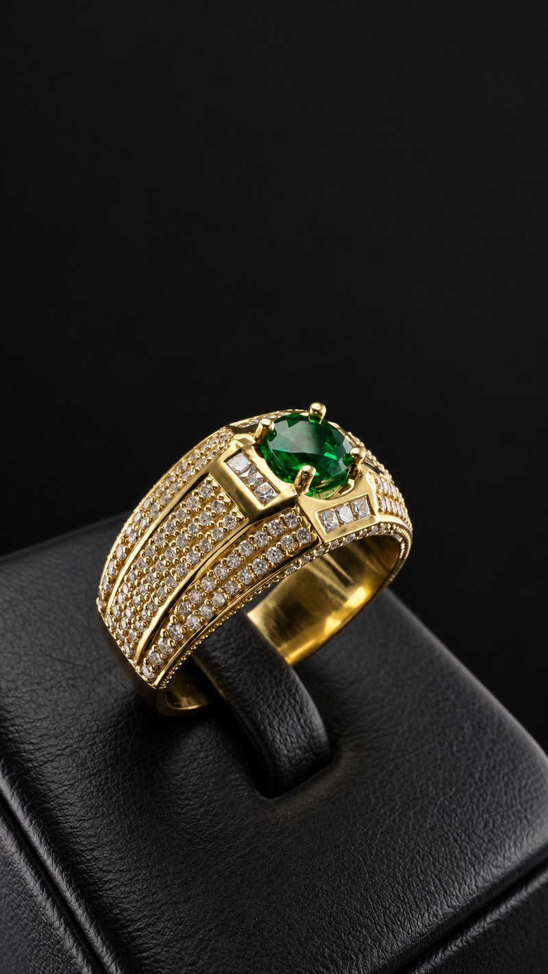 Anillo de oro con esmeralda colombiana y diamantes