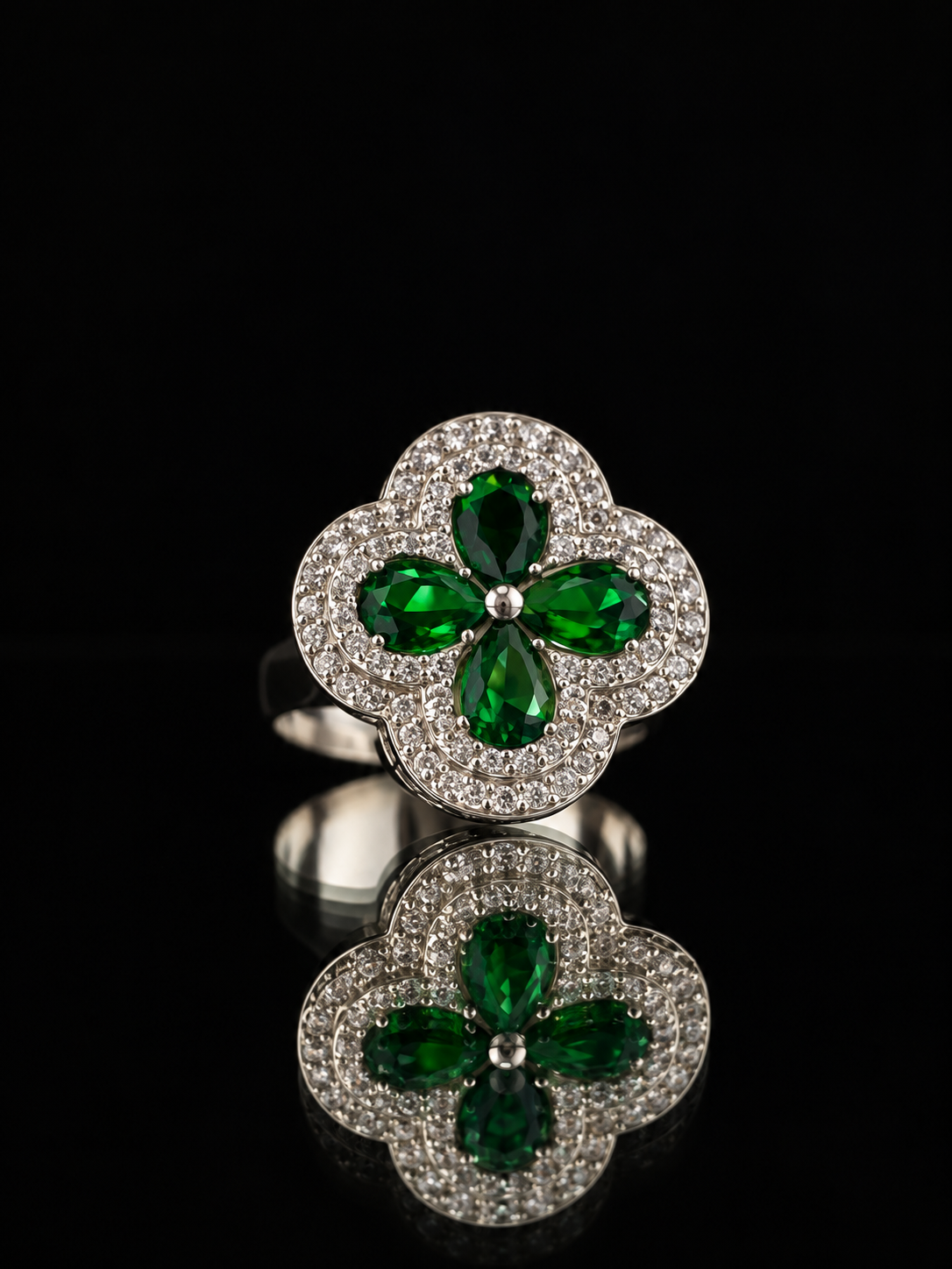 Anillo de Trébol en plata