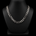 Cadena cubana en plata