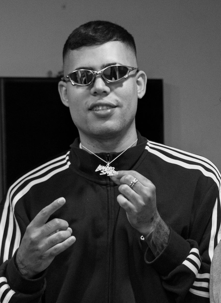 LEANDRO SANTOS